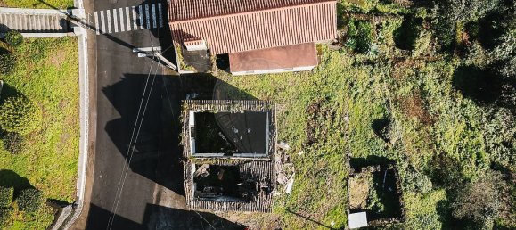 2 bedrooms House in Velas, Portugal No. 25947 5