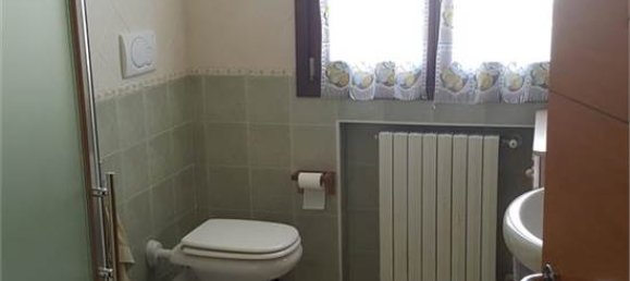 2 Schlafzimmer Doppelhaus in San Prospero, Italy, Nr. 167981 14