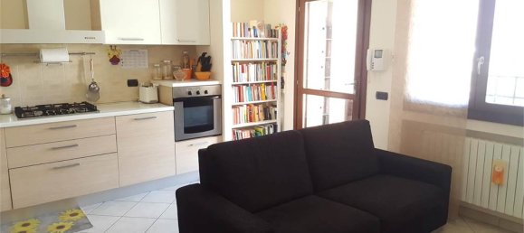 2 Schlafzimmer Doppelhaus in San Prospero, Italy, Nr. 167981 2