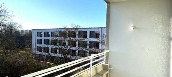 Apartamento de 3 habitaciónes en Dusseldorf, Germany No. 6060 4