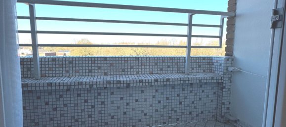 Apartamento de 3 habitaciónes en Dusseldorf, Germany No. 6060 6