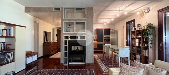 3 bedrooms Apartment in Silea, Italy No. 142819 18