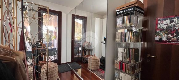 3 bedrooms Apartment in Silea, Italy No. 142819 3