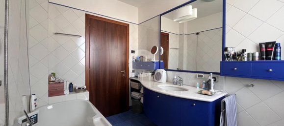 3 bedrooms Apartment in Silea, Italy No. 142819 8