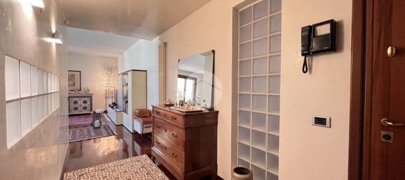 3 bedrooms Apartment in Silea, Italy No. 142819 12