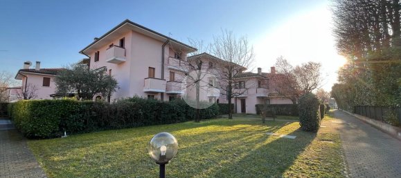 3 bedrooms Apartment in Silea, Italy No. 142819 11