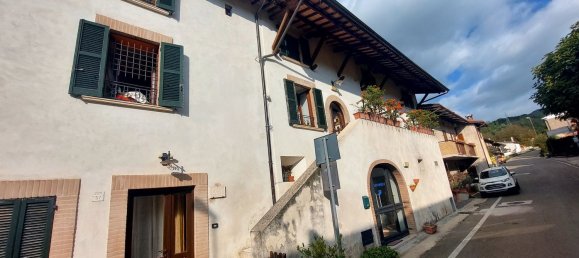 Edifício em Spoleto, Italy 540 m² N.º 315393 2