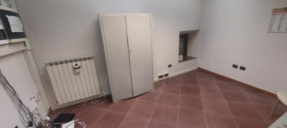 Edifício em Spoleto, Italy 540 m² N.º 315393 5