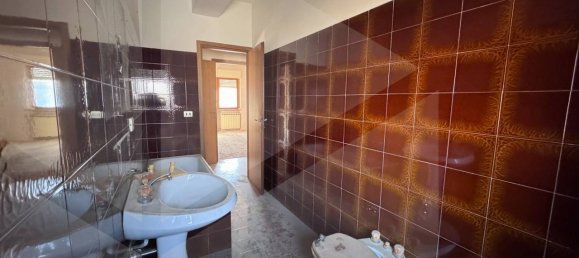 Apartamento de 3 divisões em Avezzano, Italy N.º 20243 21
