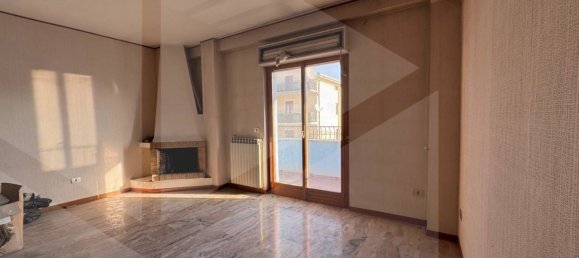 Apartamento de 3 divisões em Avezzano, Italy N.º 20243 6