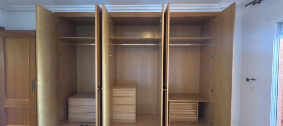 3 Schlafzimmer Wohnung in Alicante, Spanien, Nr. 364894 4