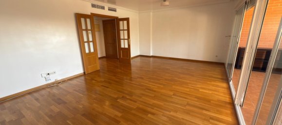3 Schlafzimmer Wohnung in Alicante, Spanien, Nr. 364894 2