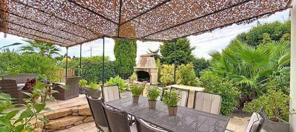 5 Schlafzimmer Haus in Uchaux, France, Nr. 355539 3