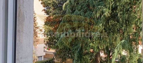 2 Schlafzimmer Wohnung in Milan, Italy, Nr. 335238 37