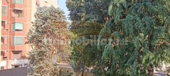 2 Schlafzimmer Wohnung in Milan, Italy, Nr. 335238 9