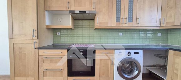 2 bedrooms House in Chatou, France No. 182799 6