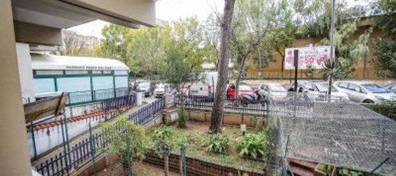 3 rooms Apartment in Palermo, Italy No. 197257 8