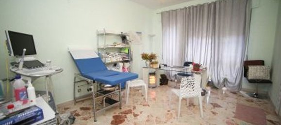 3 rooms Apartment in Palermo, Italy No. 197257 22