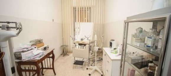 3 rooms Apartment in Palermo, Italy No. 197257 11