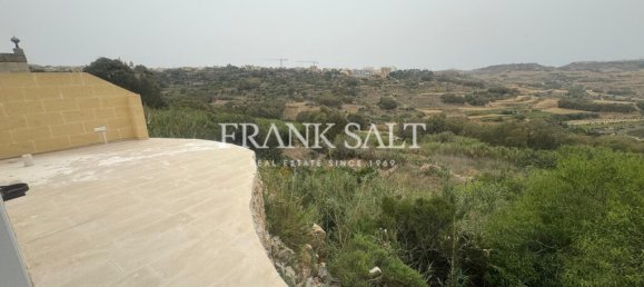 Granja de 5 dormitorios en Xaghra, Malta No. 6039 2