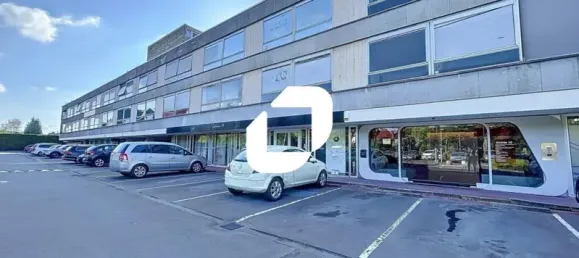 85m² Office in Croix, France No. 346116 6