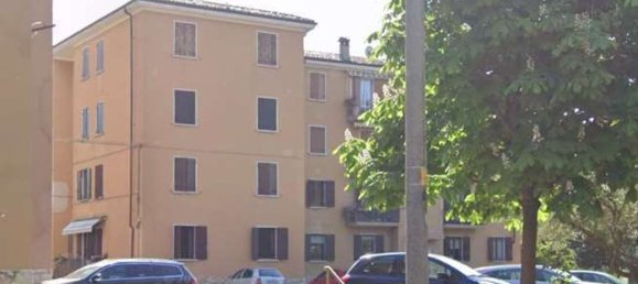 4 bedrooms Apartment in Verona, Italy No. 360041 9