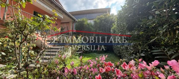 Вилла с 7 комнатами в Каррара, Италия № 260648 2