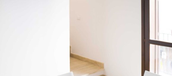 Дом с 7 комнатами в Кастелламмаре дель Гольфо, Италия № 253453 25