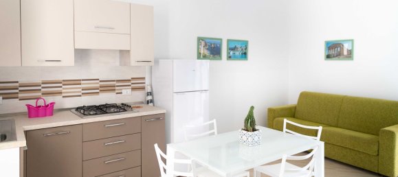 Дом с 7 комнатами в Кастелламмаре дель Гольфо, Италия № 253453 20