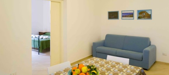 Дом с 7 комнатами в Кастелламмаре дель Гольфо, Италия № 253453 8