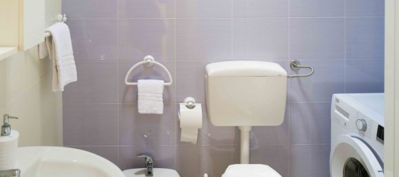 Дом с 7 комнатами в Кастелламмаре дель Гольфо, Италия № 253453 29