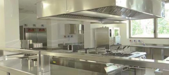 1000m² Commercial property in Coreglia Antelminelli, Italy No. 127761 9