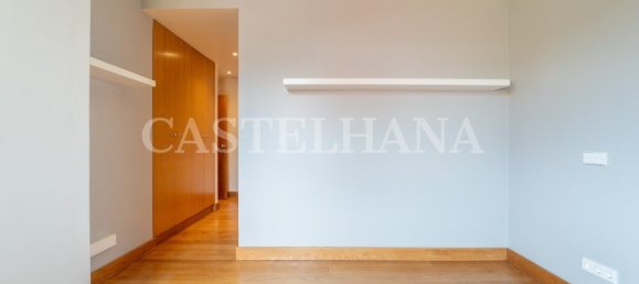 3 bedrooms Apartment in Porto, Portugal No. 97391 49