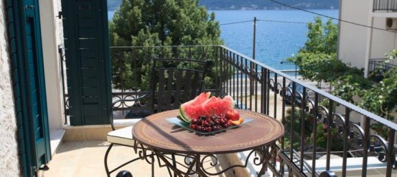 3 bedrooms Apartment in Kotor, Montenegro No. 153 3