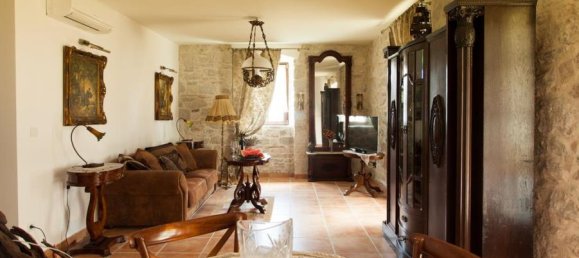 3 bedrooms Apartment in Kotor, Montenegro No. 153 5