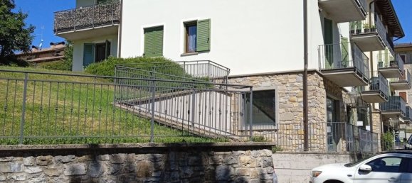 Apartamento de 3 habitaciónes en Prignano sulla Secchia, Italy No. 271732 2