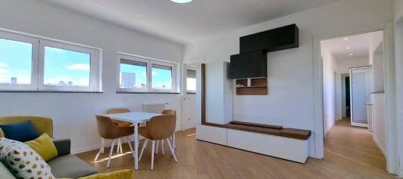 3 rooms Penthouse in Rome, Italy No. 147122 9