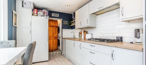 3 bedrooms House in London, United Kingdom No. 11586 5