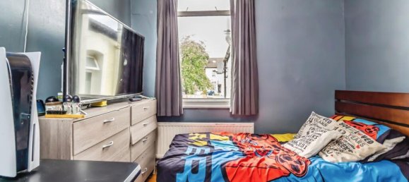 3 bedrooms House in London, United Kingdom No. 11586 13