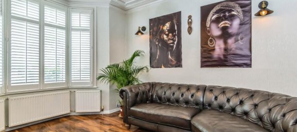 3 bedrooms House in London, United Kingdom No. 11586 2