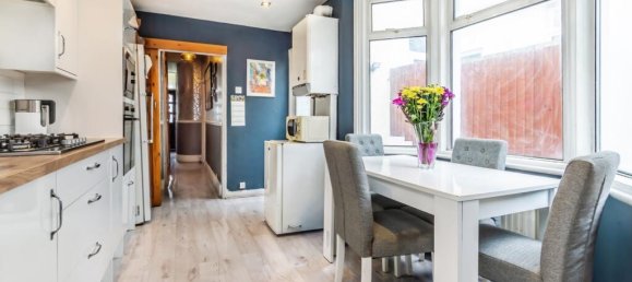 3 bedrooms House in London, United Kingdom No. 11586 6