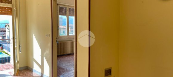 Квартира с 3 спальнями в Торболе Казалья, Италия № 316304 5