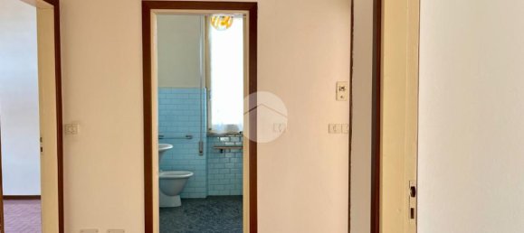 Квартира с 3 спальнями в Торболе Казалья, Италия № 316304 42