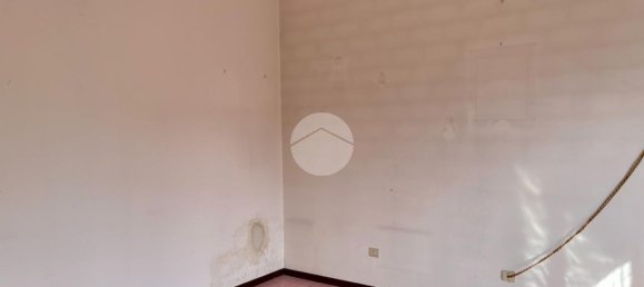 Квартира с 3 спальнями в Торболе Казалья, Италия № 316304 28