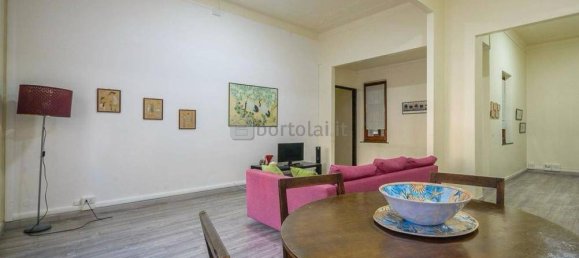 Apartamento de 3 dormitorios en Genoa, Italy No. 337250 3