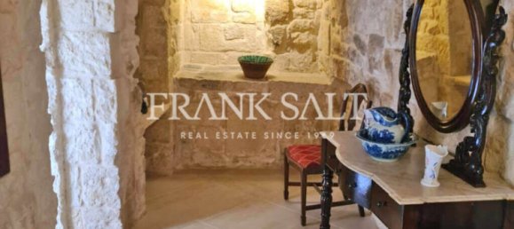 3 bedrooms House in Siggiewi, Malta No. 11237 4