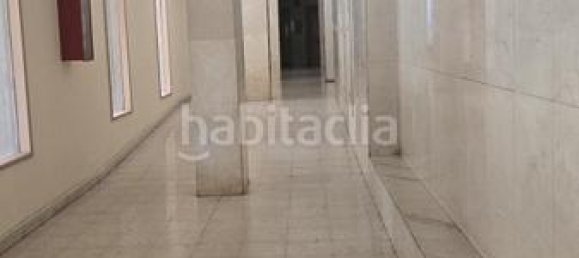 3 bedrooms Apartment in Madrid, Spain No. 168579 6