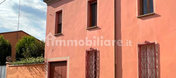 2 Schlafzimmer Haus in Argenta, Italy, Nr. 157894 38