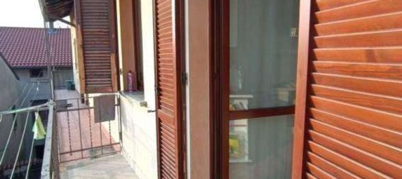 4-salle Appartement à Turate, Italy No. 313795 7