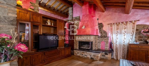 13 bedrooms Castles in Gubbio, Italy No. 304154 10